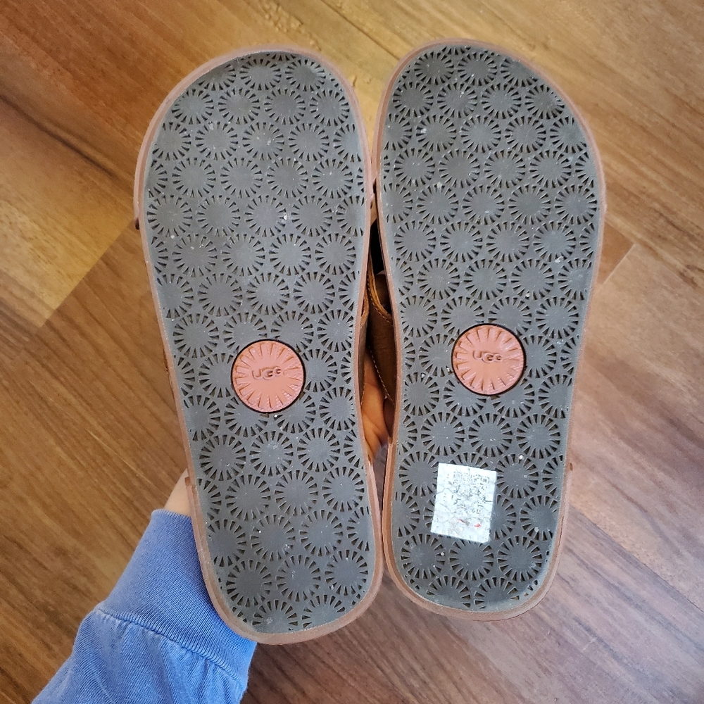 UGG M Braven flip flop - Picture 12 of 14